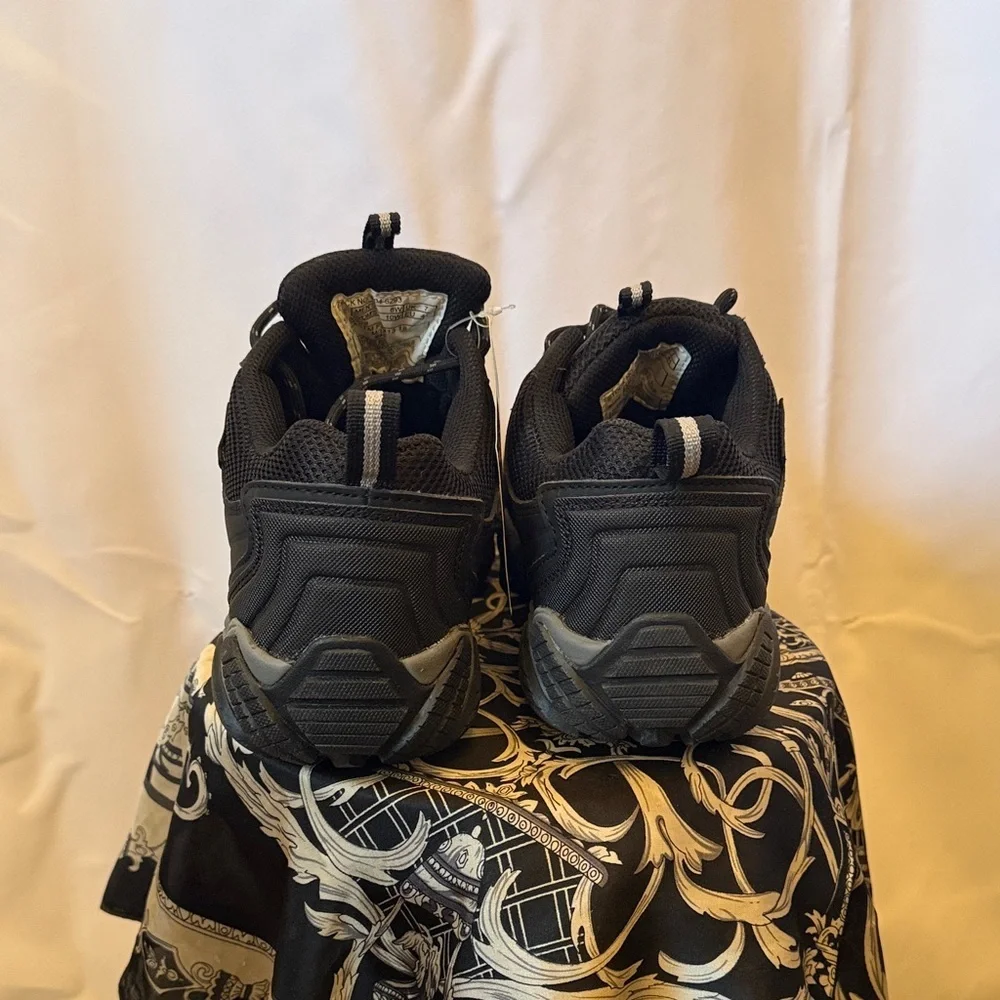 Thorogood crosstrex safety toe work shoes